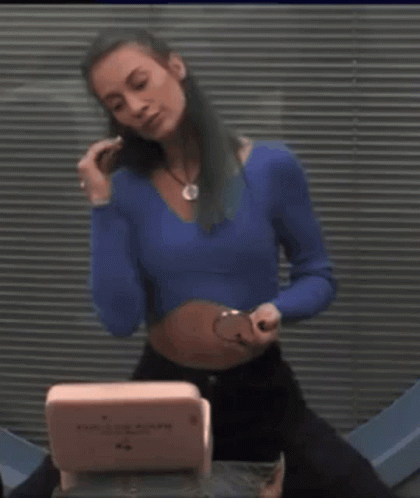 Nikita Pelizon Grande Fratello Vip GIF. This 420 x 498 animated GIF is part of our lemonnation collection. Created by Gifzk. View the original animation…