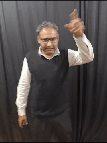 No Escape Shadyantra GIF. This 374 x 498 animated GIF is part of our no digo que sea una conspiracion pero es una conspiracion collection. Related themes…