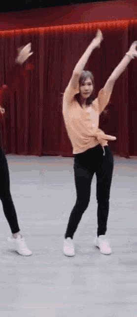 Noey Bnk48 GIF