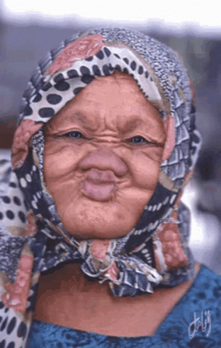 Old Lady Kiss GIF