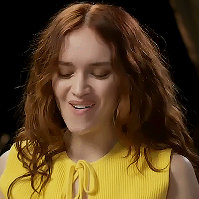 Olivia Cooke Obcrack Liv GIF