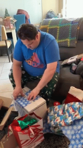 Open Presents Gifts GIF. This 281 x 498 animated GIF is part of our pacco regalo collection. Related themes include christmas, surprised. Created by…