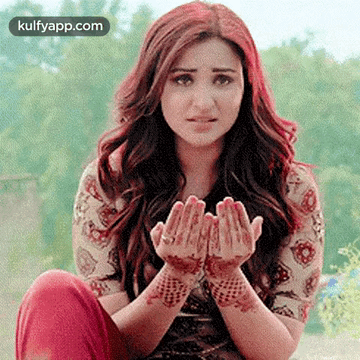 Parineeti Chopra.Gif GIF
