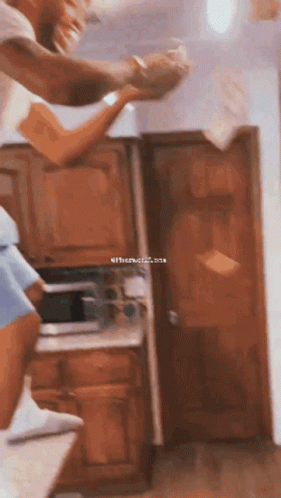 Pharaoh2tone Pharaoh2tone Throwing Money GIF