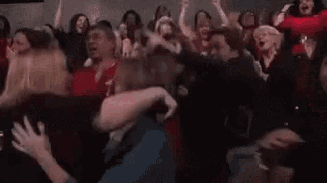 Pitowontwt Crowd Cheering GIF