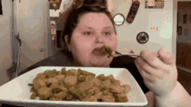 Pitowontwt Eating Fast GIF
