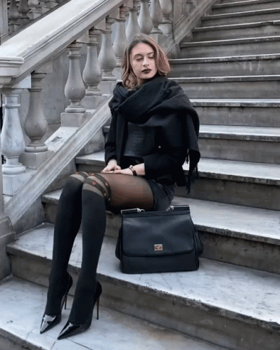 Pose Beautiful Girl GIF. This 398 x 498 animated GIF is part of our strumpfhose ausziehen collection. Created by Annsfenina. View the original animation…