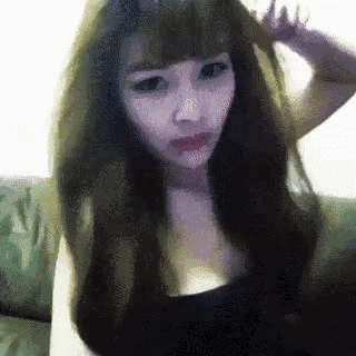 Pose Selfie GIF