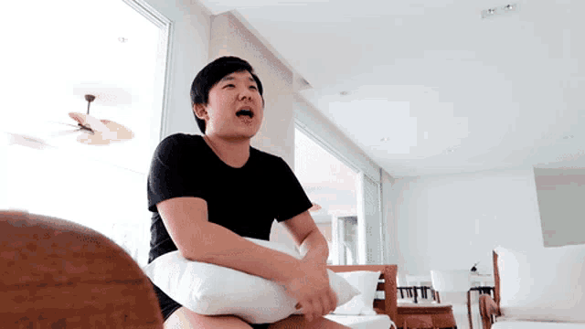 Pyong Pyong Lee GIF