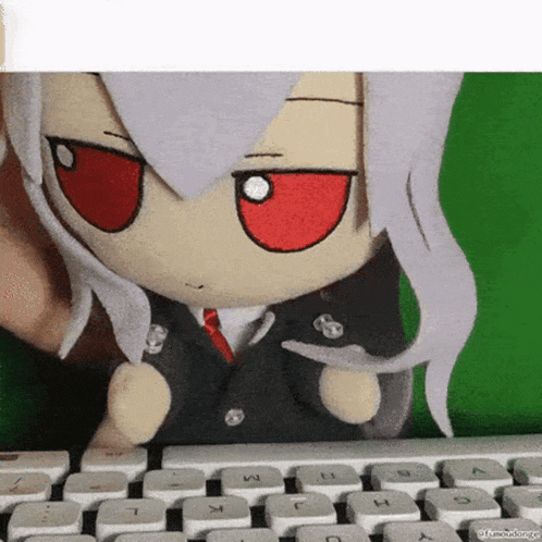 Reisen Typing GIF