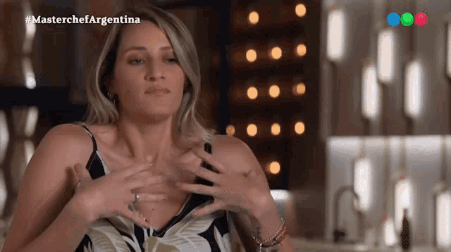 Respirando Profundamente Mica Viciconte GIF
