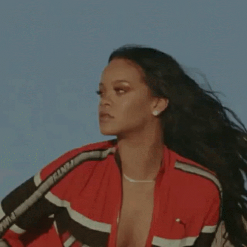 Rihanna Alzolanskii GIF. This 498 x 498 animated GIF is part of our rihanna banana collection. Created by alzolanskii. View the original animation, share…