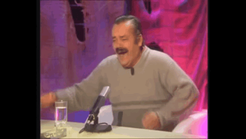 Risitas Table GIF