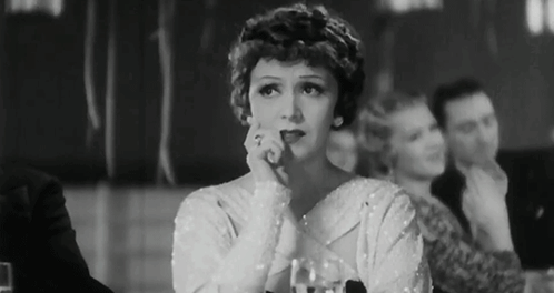Rosita Moreno Miedo GIF