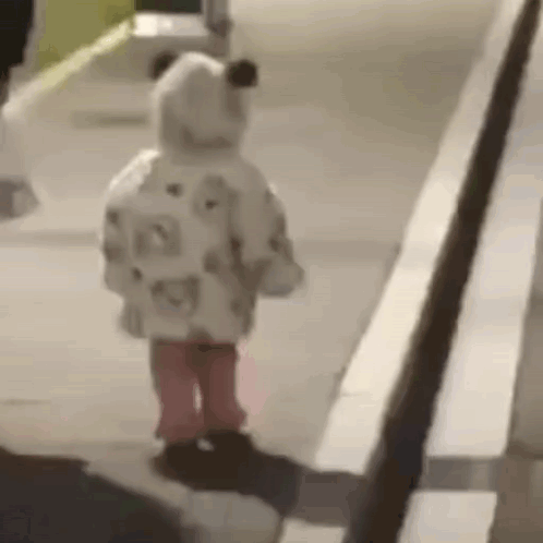 Sahads1 GIF. This 498 x 498 animated GIF is part of our walking collection. Created by S1Sahand. View the original animation, share it, or browse related…