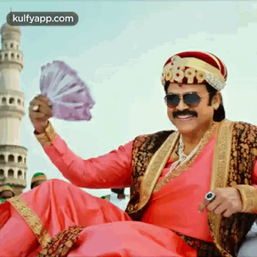 Salary Day.Gif GIF. This 360 x 360 animated GIF is part of our loadsamoney collection. Related themes include money, smile, telugu. Created by kulfy. View…