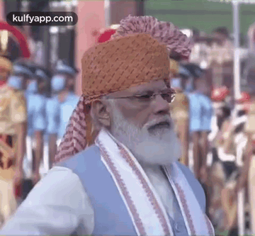 Salute.Gif GIF