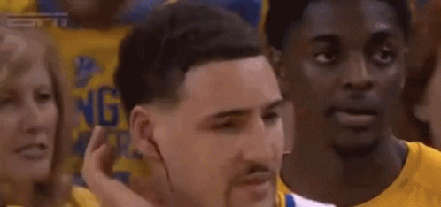 Sangrando Ear Bleed GIF