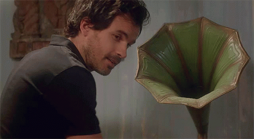 Santiago Cabrera Darius Tanz GIF. This 498 x 273 animated GIF is part of our santiago cabrera collection. Created by silentoddmoth. View the original…