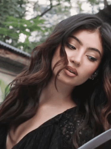 Sara Arjun Pretty GIF