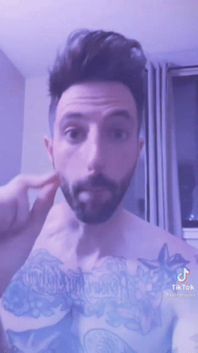 Sauce God Ink Ben Deviller GIF. This 280 x 498 animated GIF is part of our no digo que sea una conspiracion pero es una conspiracion collection. Related…