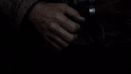 Saving Private Ryan Captain Miller GIF. This 498 x 281 animated GIF is part of our saving private ryan collection. Related themes include beach, nervous…