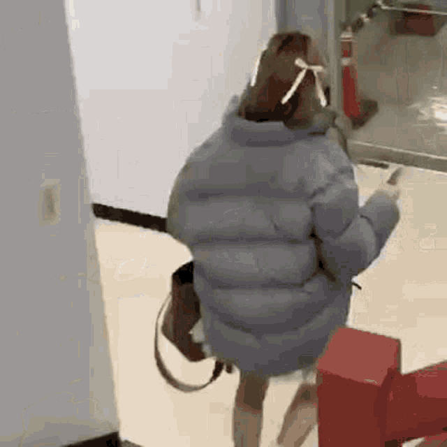 Scoupsgenre Fromis 9 GIF