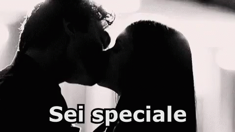 Sei Speciale Unico Amico Speciale Ti Amo Bacio Coppia Amore GIF