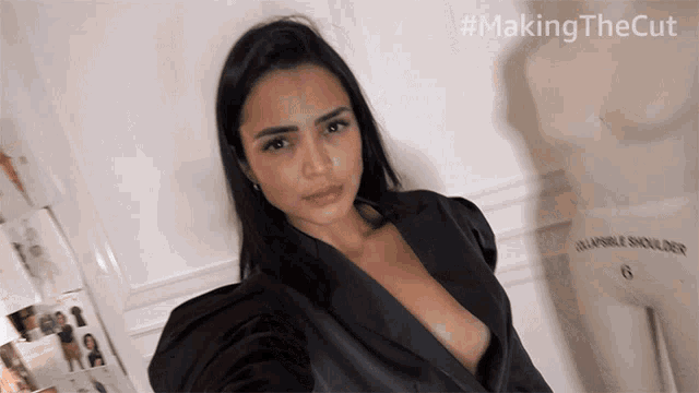 Selfie Andrea Salazar GIF