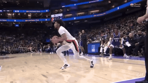 Shaedon Sharpe Dunk GIF