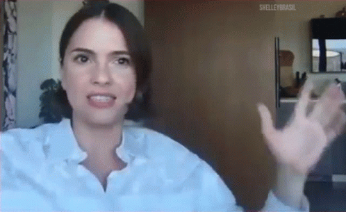 Shelley Catherine Hennig Shelley Hennig GIF