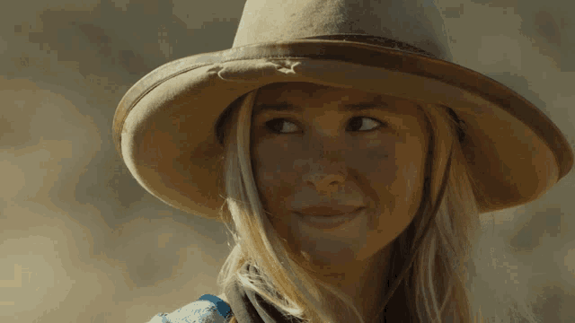 Smile Elsa Dutton GIF