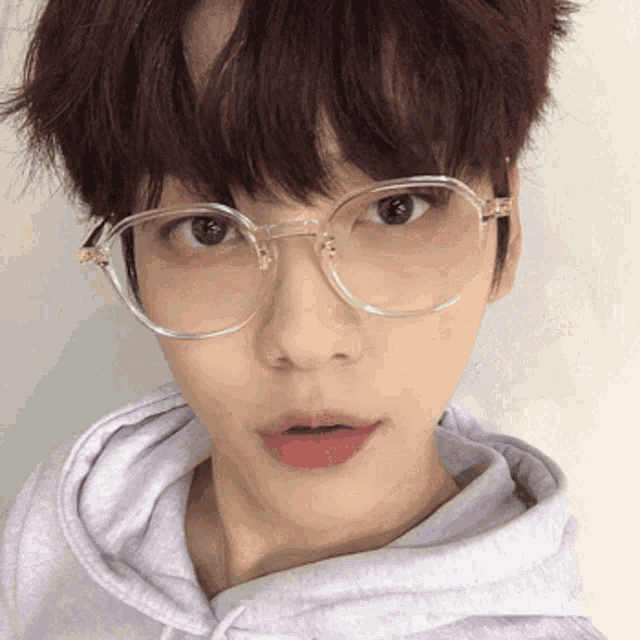 Soobin Selfie GIF