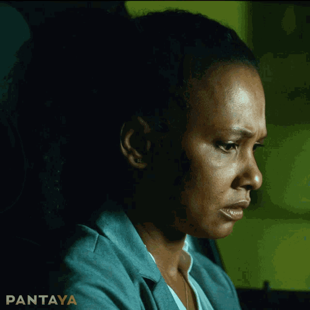 Sorprendida Malayerva GIF