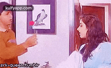 Srk-queen.Tumblr.Gif GIF. This 360 x 219 animated GIF is part of our gracias por su atencion tumblr collection. Related themes include animal, bird, face…
