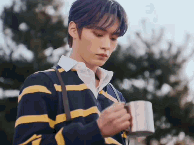 Stray Kids Lee Know GIF