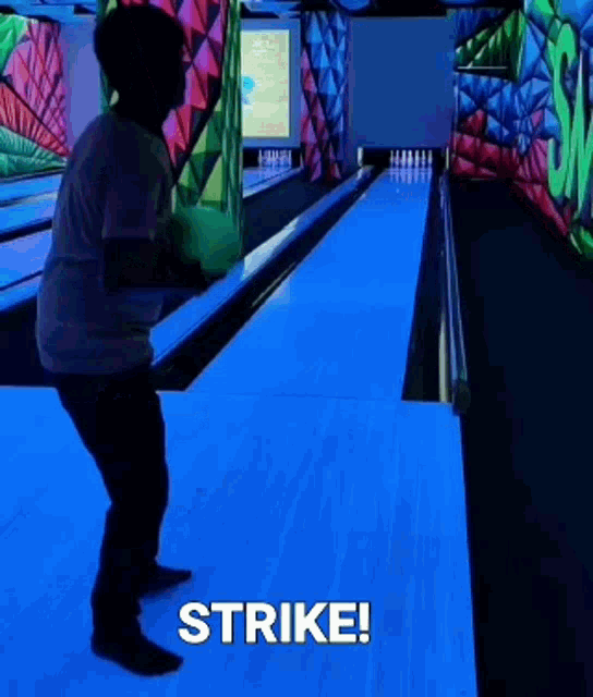 Strike Bowling Bowling Strike GIF