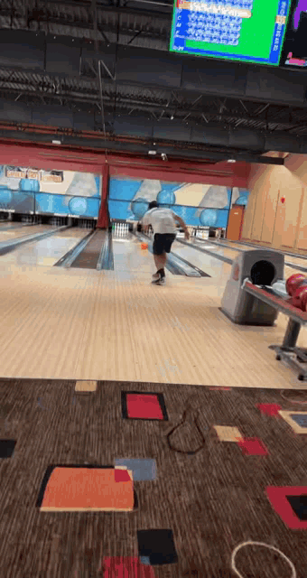 Strike Rohan GIF