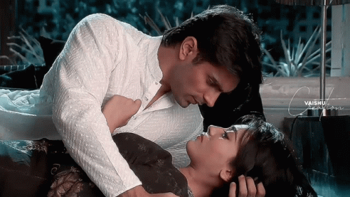 Surbhi Jyoti Zoya Farooqui GIF