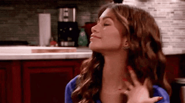 Sushichaeng Zendaya GIF