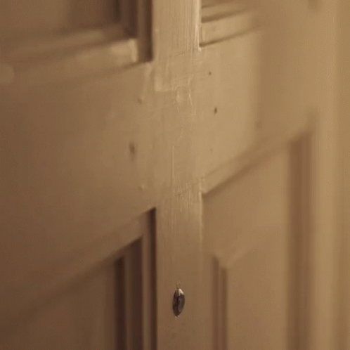 Sydbank Knock Knock GIF