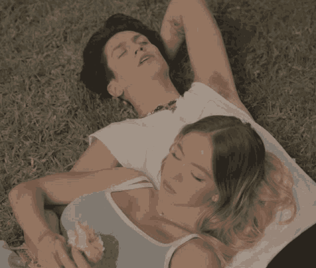Sydney Sweeney Chase Hudson GIF