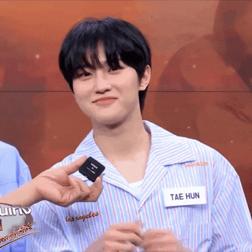 Taehun Heart GIF