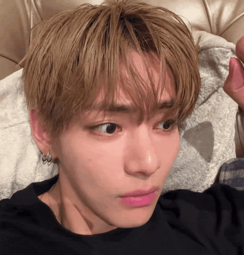 Taehyung Bts V GIF