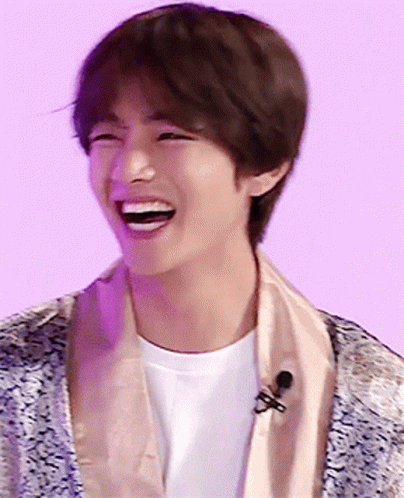 Taehyung Fluff GIF. This 404 x 498 animated GIF is part of our kahkaha collection. Created by iEatTae. View the original animation, share it, or browse…