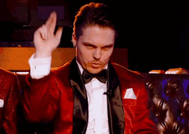 Tag24 Four GIF