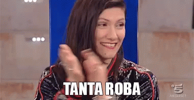 Tanta Roba Bello Bellissimo Stupendo Meraviglioso Fantastico Applauso Applausi GIF