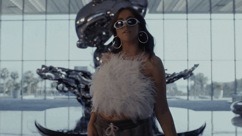 Tate Mcrae 10 35 GIF