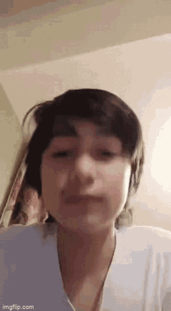 Teo Nod GIF