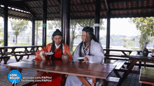 Thái Vũ Cơm Nguội GIF. This 498 x 280 animated GIF is part of our i can fap to this collection. Created by faptv. View the original animation, share it, or…